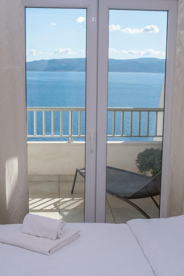 Apartments Vela Sollis Marusici  Екстериор снимка