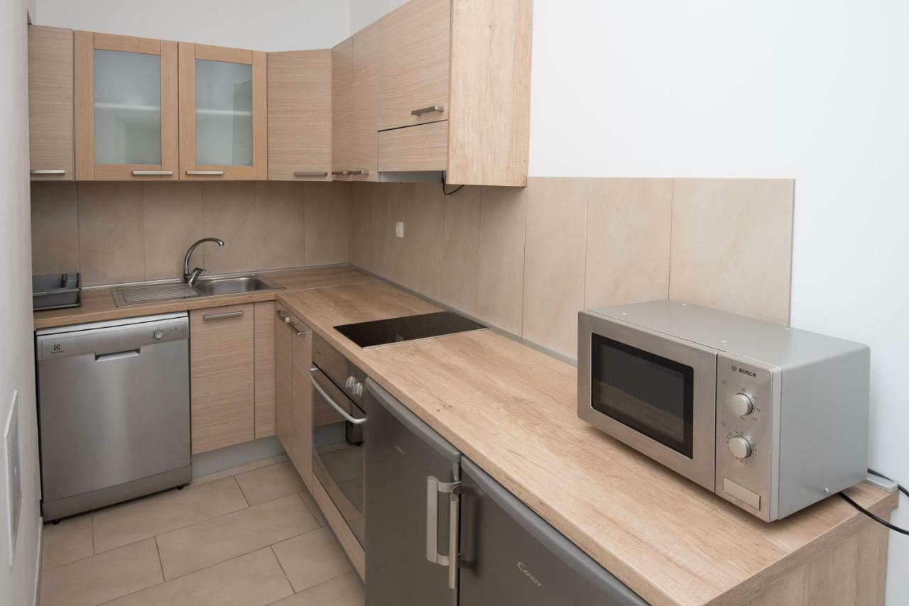 Apartments Vela Sollis Marusici  Екстериор снимка
