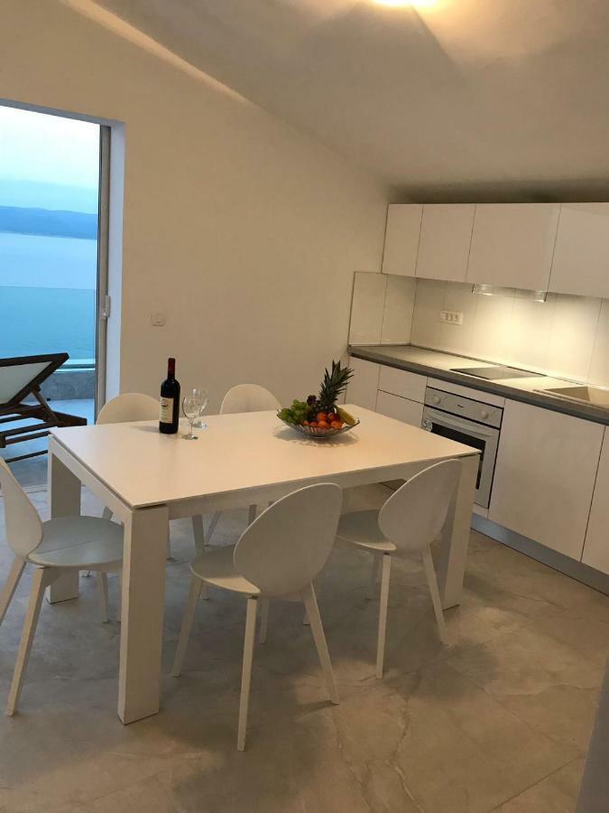 Apartments Vela Sollis Marusici  Екстериор снимка